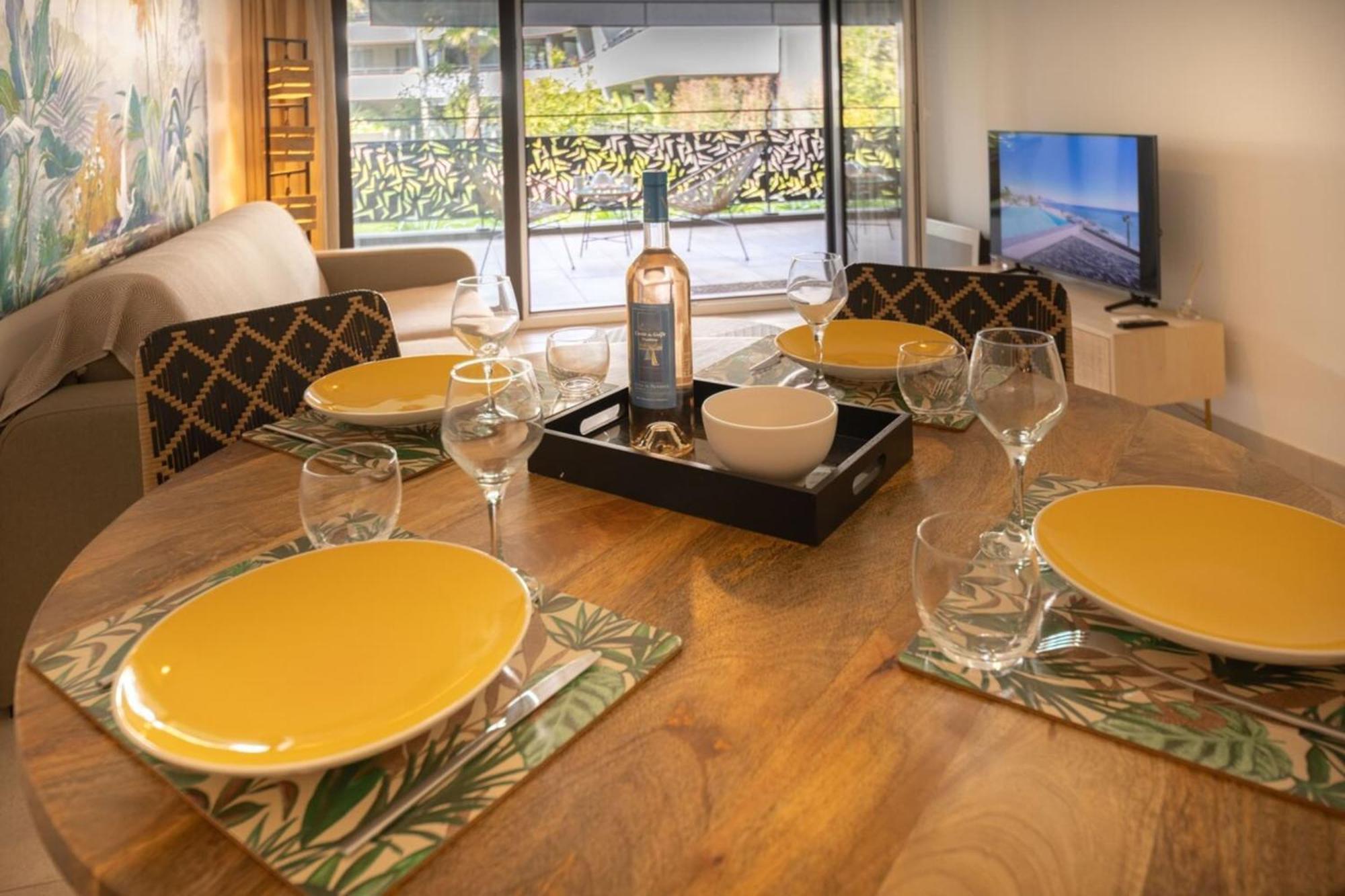 06Ah - Superb Waterfront T2 - Swimming Pool Apartment Villeneuve-Loubet Luaran gambar
