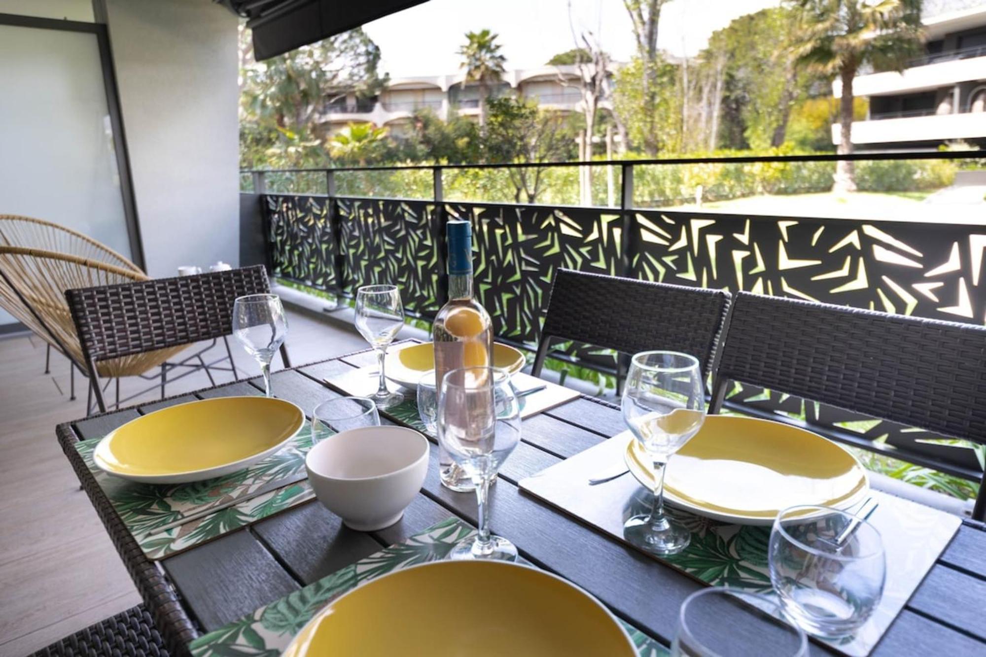 06Ah - Superb Waterfront T2 - Swimming Pool Apartment Villeneuve-Loubet Luaran gambar